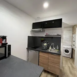 Cosy Rez-de-chaussee Apartment